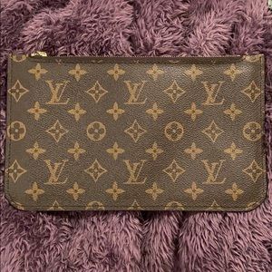 Louis Vuitton Pochette